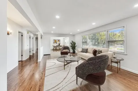 1108 Fortuna Avenue Park Ridge IL 60068