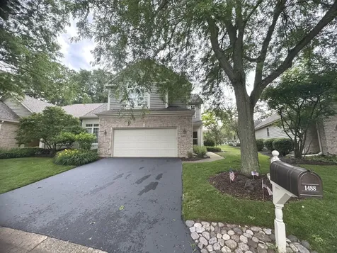 1488 White Oak Lane Woodstock IL 60098