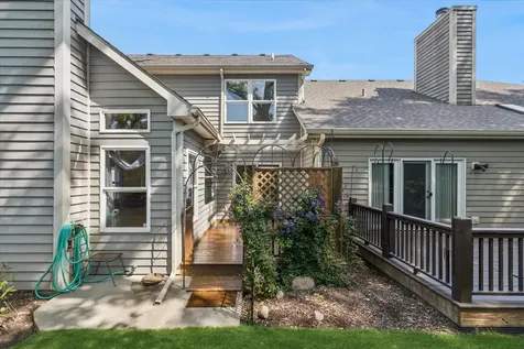 1488 White Oak Lane Woodstock IL 60098