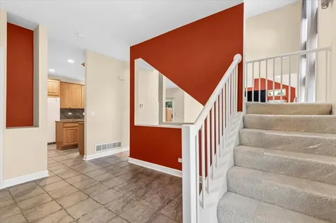 1488 White Oak Lane Woodstock IL 60098