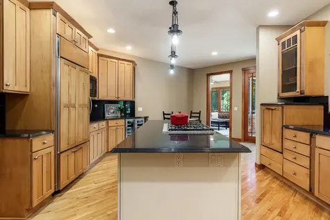 5352 Woodland Pond Lane Loves Park IL 61111