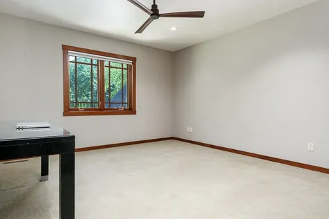 5352 Woodland Pond Lane Loves Park IL 61111