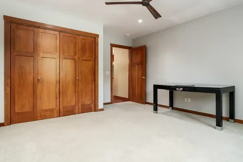 5352 Woodland Pond Lane Loves Park IL 61111