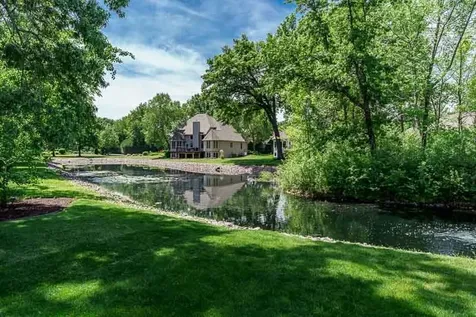 5352 Woodland Pond Lane Loves Park IL 61111