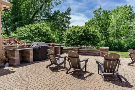 5352 Woodland Pond Lane Loves Park IL 61111