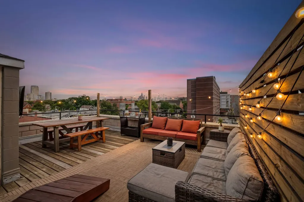 1010 West Diversey Parkway Chicago IL 60614