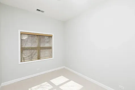 3501 North Sheffield Avenue Chicago IL 60657