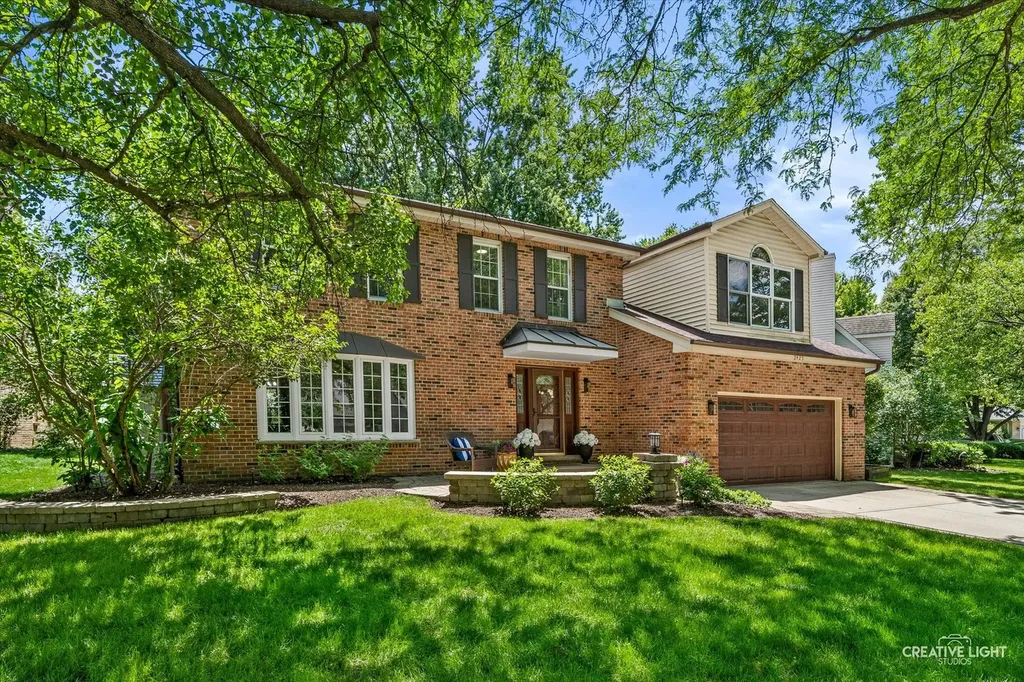 2425 Tanglewood Drive Lisle IL 60532