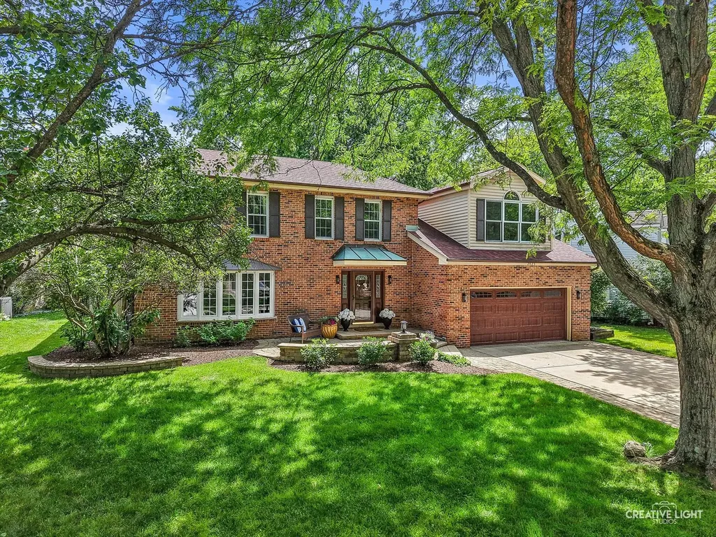 2425 Tanglewood Drive Lisle IL 60532