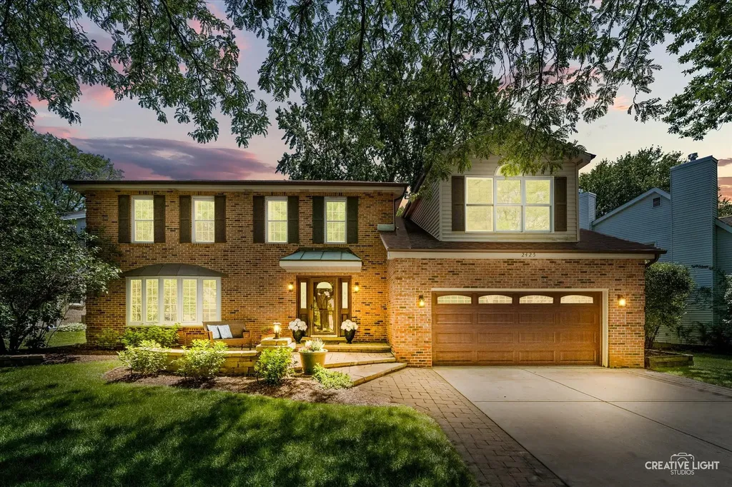 2425 Tanglewood Drive Lisle IL 60532