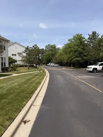 680 Mill Circle Wheeling IL 60090