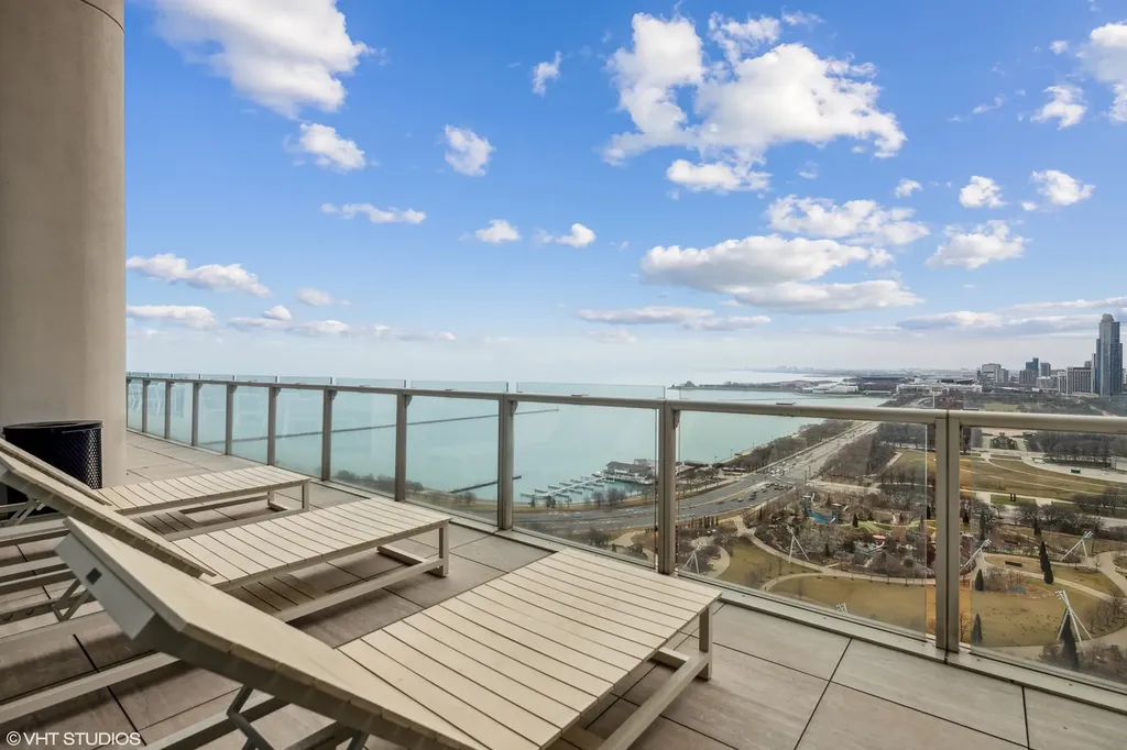 340 East Randolph Street Chicago IL 60601
