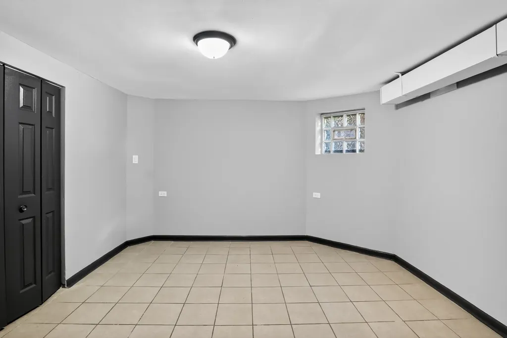 6348 South Greenwood Avenue Chicago IL 60637