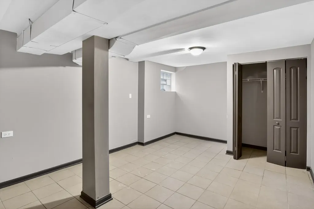 6348 South Greenwood Avenue Chicago IL 60637