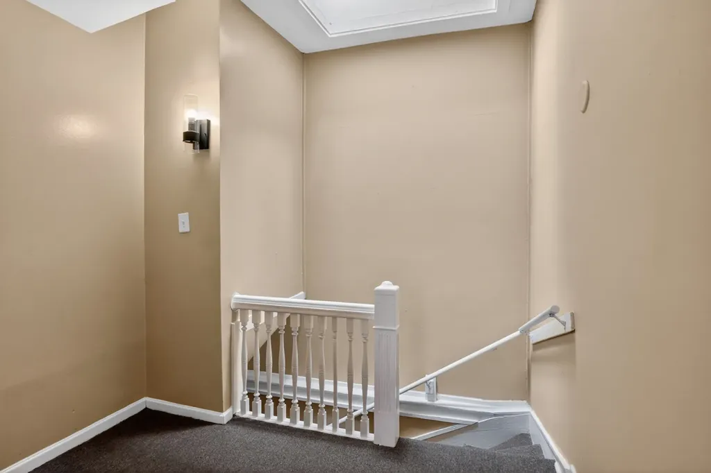 6348 South Greenwood Avenue Chicago IL 60637