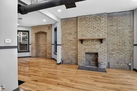 6348 South Greenwood Avenue Chicago IL 60637