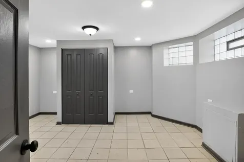 6348 South Greenwood Avenue Chicago IL 60637