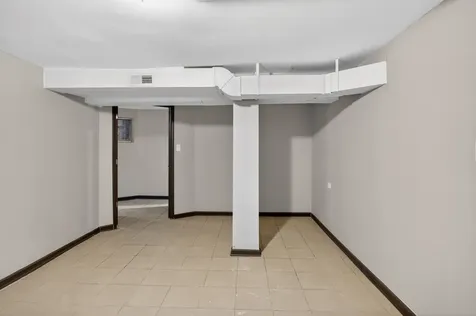 6348 South Greenwood Avenue Chicago IL 60637