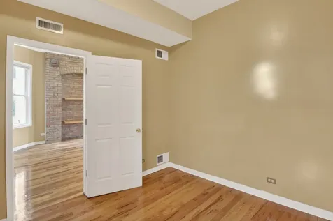 6348 South Greenwood Avenue Chicago IL 60637