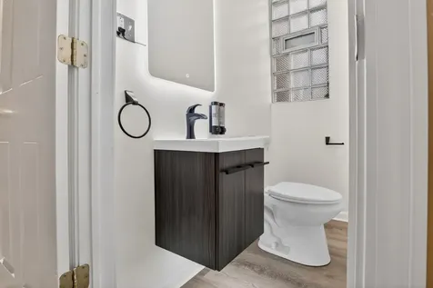 6348 South Greenwood Avenue Chicago IL 60637
