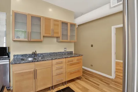 6348 South Greenwood Avenue Chicago IL 60637