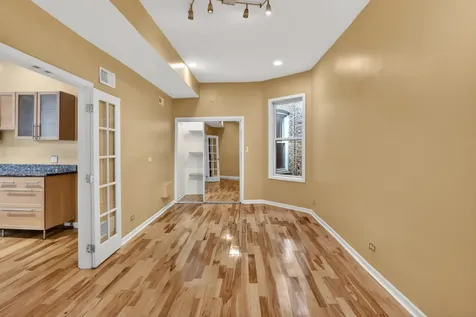 6348 South Greenwood Avenue Chicago IL 60637