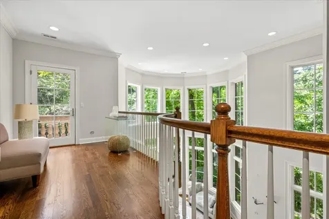 2390 Woodpath Lane Highland Park IL 60035