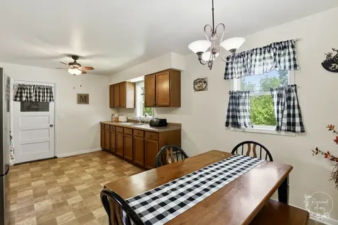 2205 West Hickory Street Kankakee IL 60901