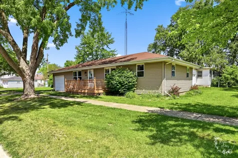 2205 West Hickory Street Kankakee IL 60901