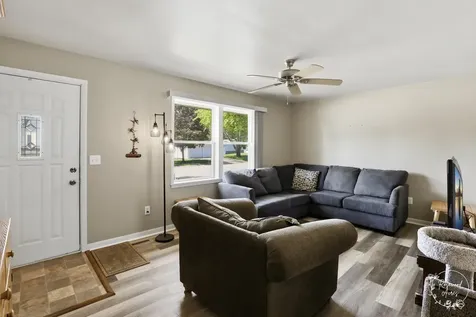 2205 West Hickory Street Kankakee IL 60901