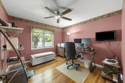 22W126 Glenrise Court Glen Ellyn IL 60137