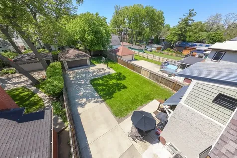 130 Gale Avenue River Forest IL 60305