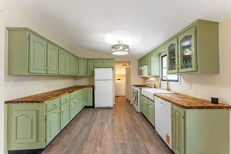 25 Cedar Lane Sandwich IL 60548