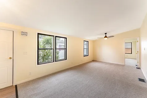 25 Cedar Lane Sandwich IL 60548