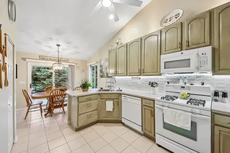 3415 Mustang Road Joliet IL 60435
