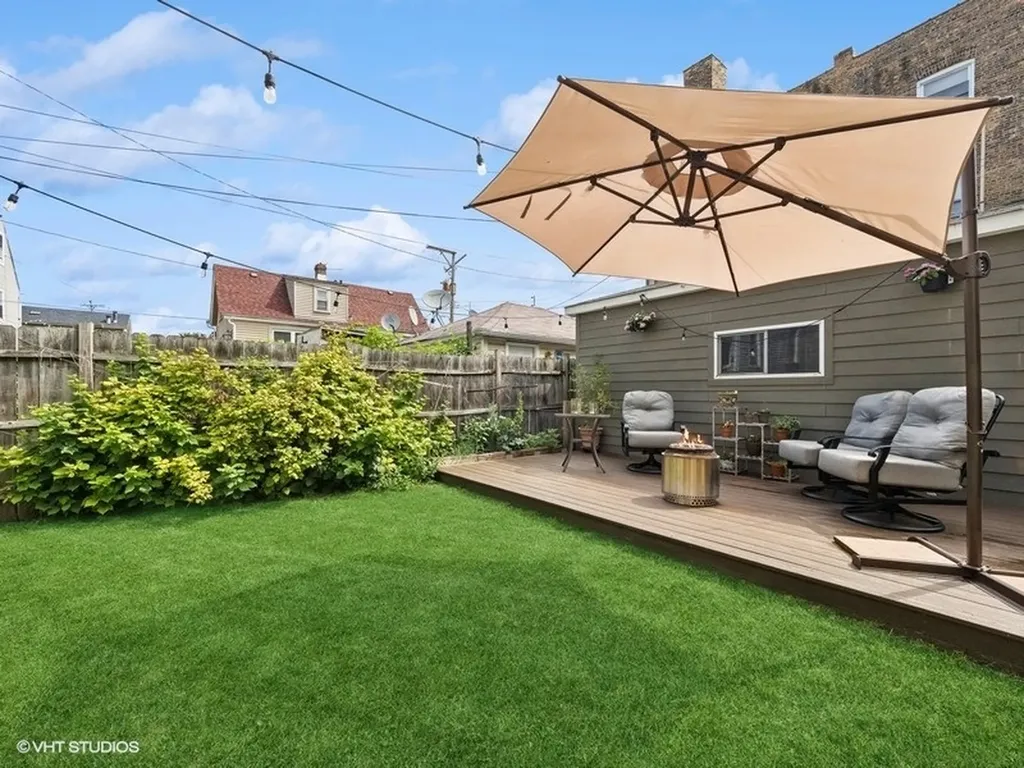 4323 North St Louis Avenue Chicago IL 60618