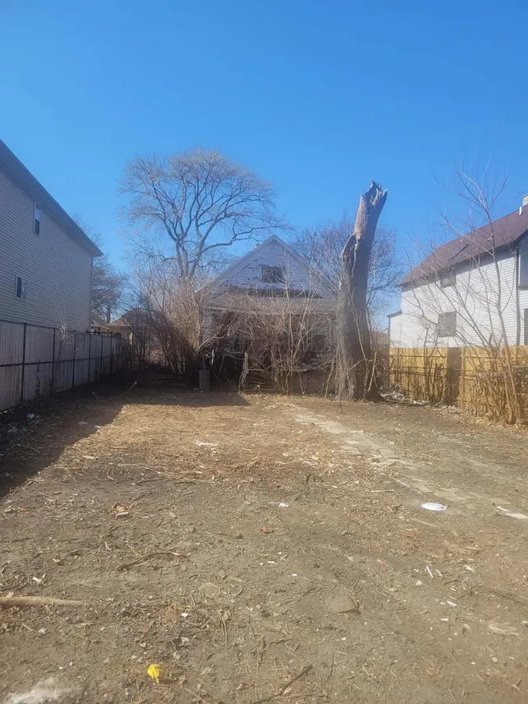 9524 South California Avenue Evergreen Park IL 60805