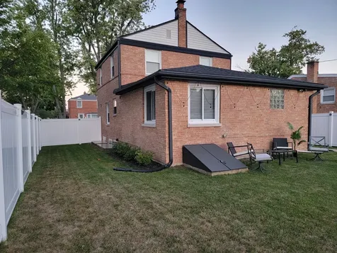 444 North Irving Avenue Hillside IL 60162