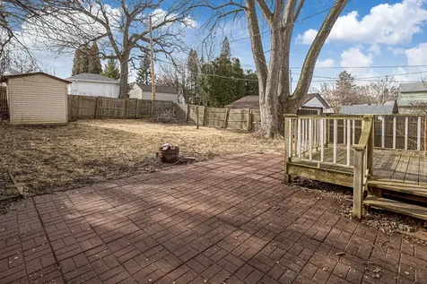 2738 11TH Avenue C Moline IL 61265
