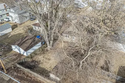 2738 11TH Avenue C Moline IL 61265