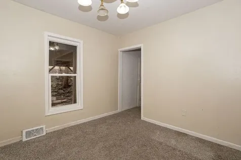 2738 11TH Avenue C Moline IL 61265