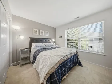 2116 Gallant Fox Circle Montgomery IL 60538