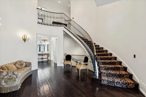 2214 Churchill Lane Highland Park IL 60035