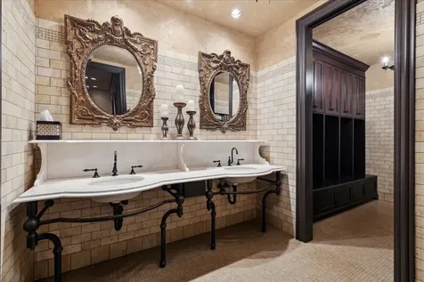 2214 Churchill Lane Highland Park IL 60035