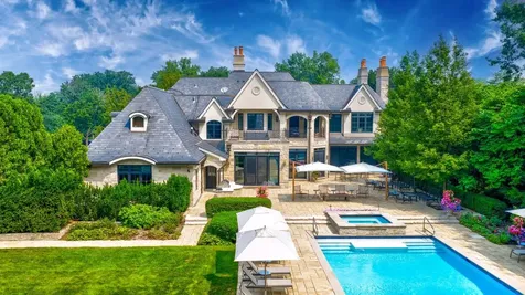 2214 Churchill Lane Highland Park IL 60035