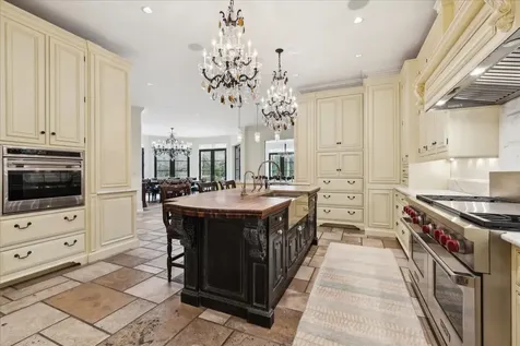 2214 Churchill Lane Highland Park IL 60035