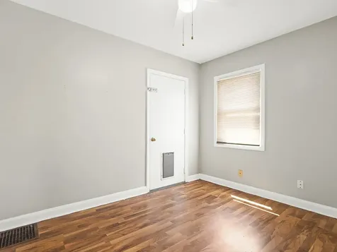 3447 Broadway Rockford IL 61108