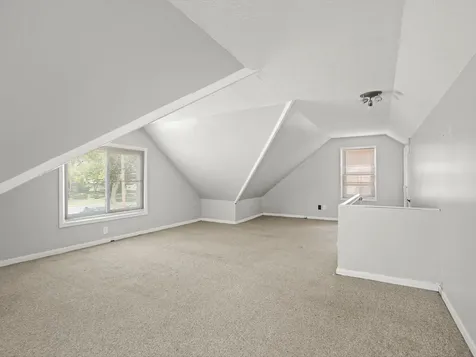 3447 Broadway Rockford IL 61108