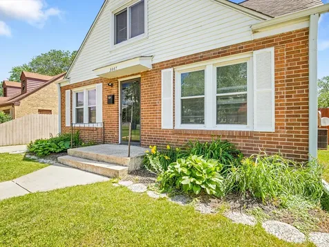 3447 Broadway Rockford IL 61108