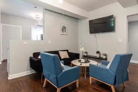 3301 North Harding Avenue Chicago IL 60618